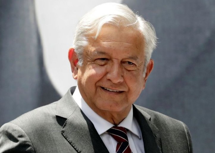 López Obrador hará consulta sobre corrupción de expresidentes bit.ly/2R74OTN 

El presidente electo de México, ha promovido la realización de consultas populares para conocer la opinión sobre temas que considera importantes para el país.