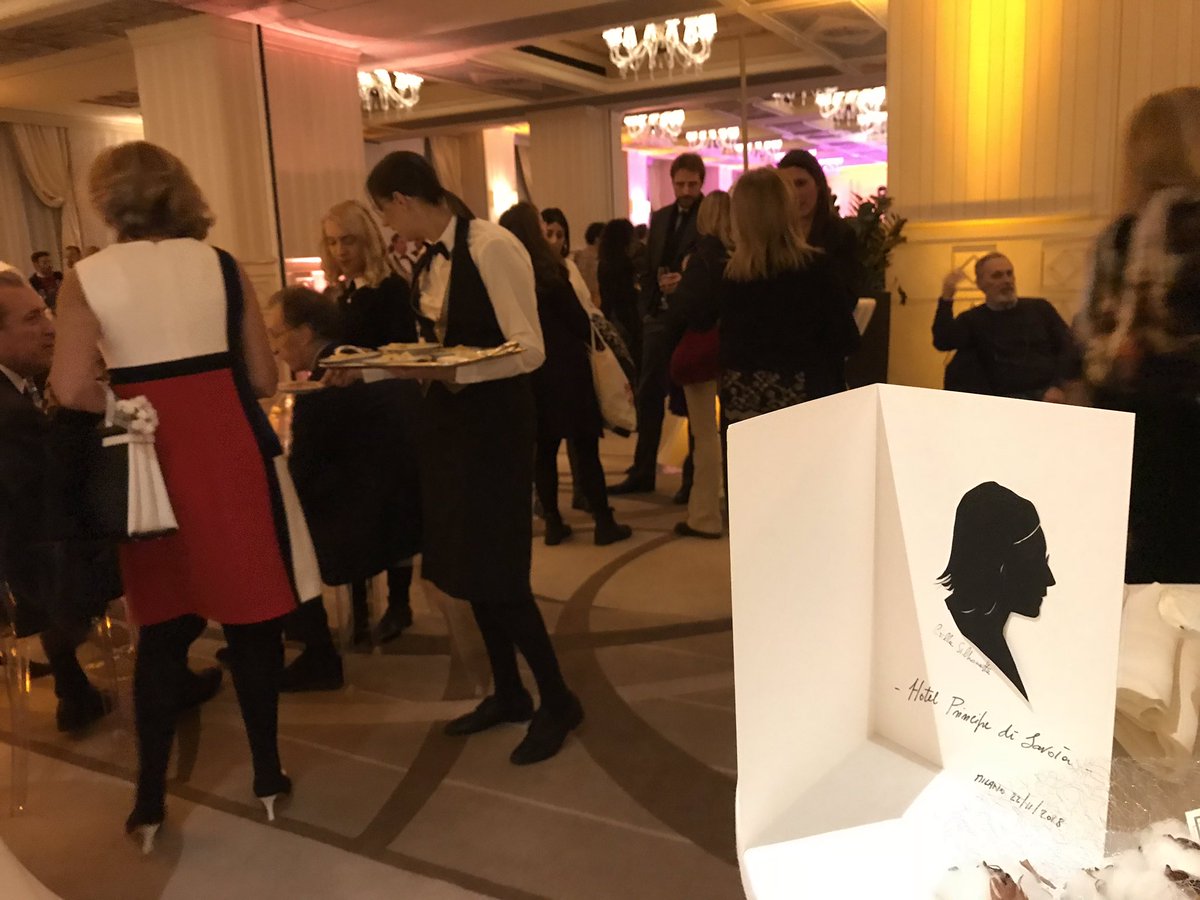 HouseReporterIT's tweet photo. Newly refurbished Events Hall @PrincipeSavoia #PartyExperts ! #Fun with a touch of Art #CirillaSilhouette
#UNAstoriafantastica https://t.co/vNo0DJuDfe