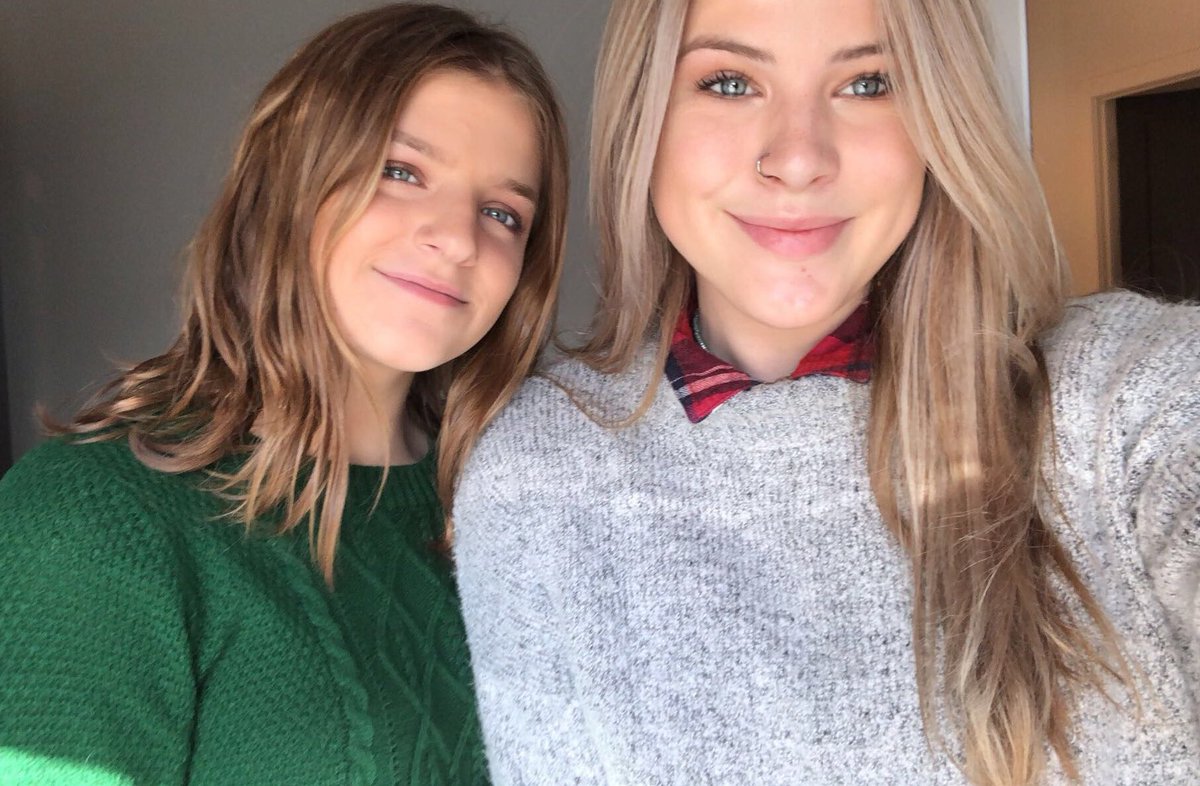 Alex_thompsonnn's tweet photo. Thankful for my crazy wonderful family❤️ https://t.co/6DW0iSMZHC