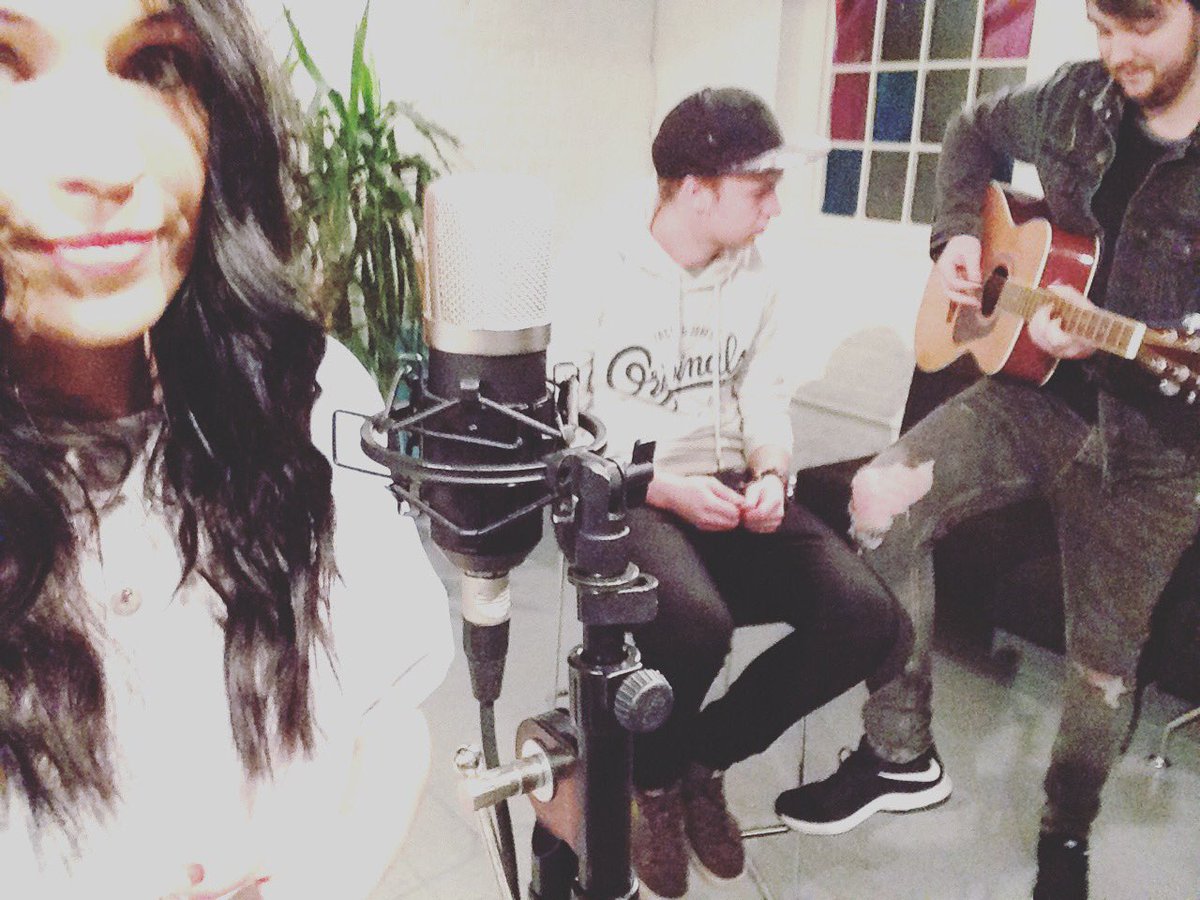 Back in the crossing the limits house 🎬🎥