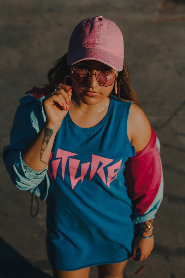 CamilaTabu's tweet photo. Tal vez nada era tan fácil como yo pensé, nada era tan bueno como imaginé, me voy por un tiempo pero volveré

BROKEN 💔... 📷 @rodrigoestevezph https://t.co/aWrgCemZ0c