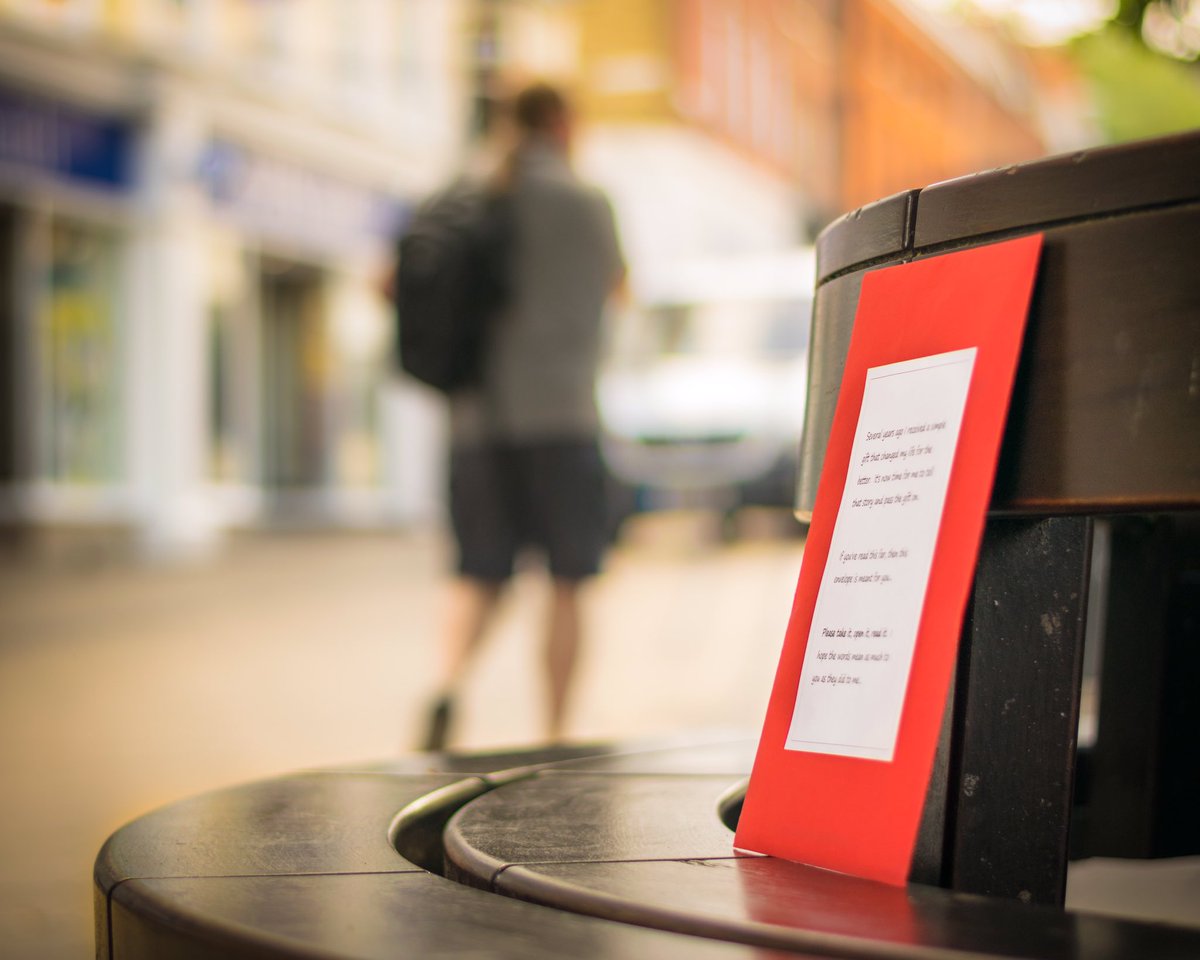 kindmindmethod's tweet photo. If anyone is interested in helping out and distributing some festive envelopes in your local area just get in touch and let me know - envelopes should be ready early December. https://t.co/xH8Wk2wA8c