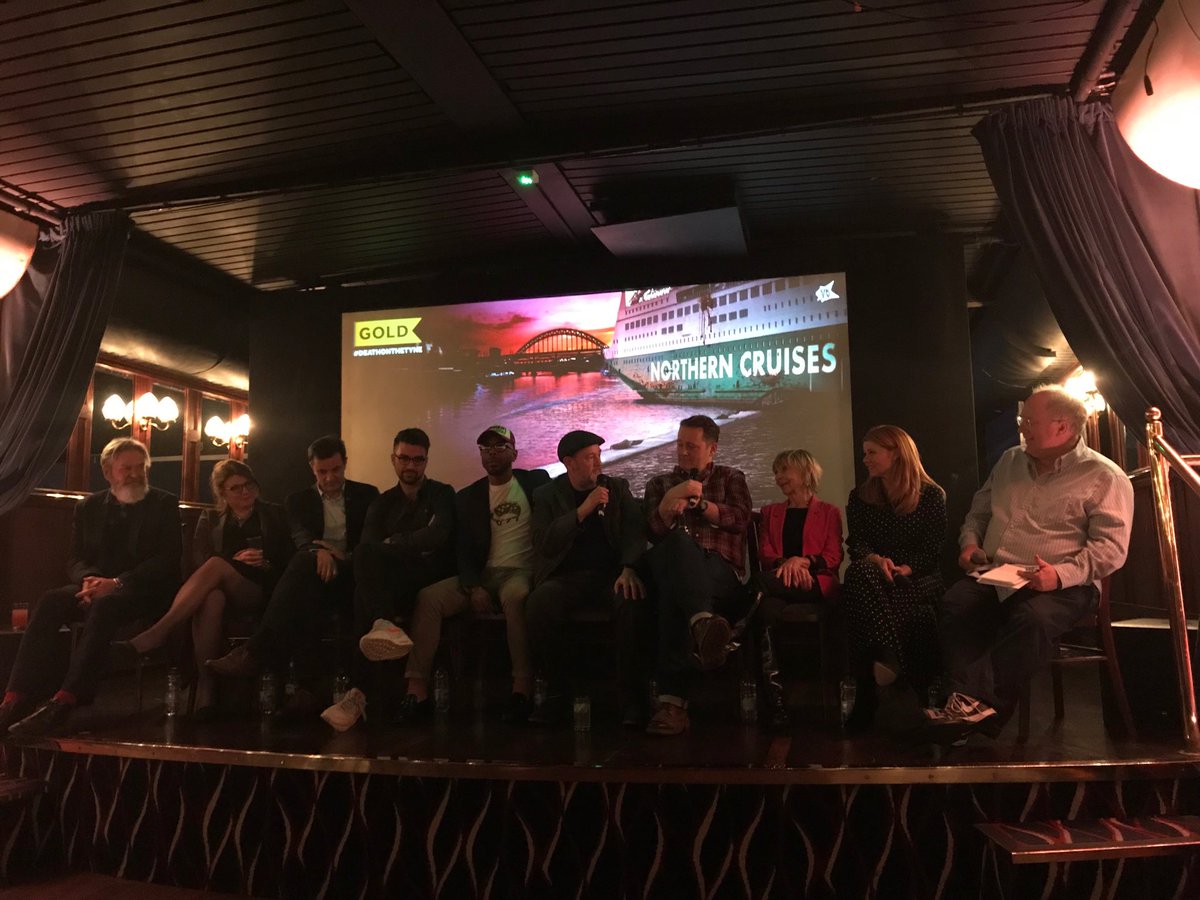 #DeathOnTheTyne launch aptly on a boat last night (albeit on the Thames &amp; thankfully slightly less dramatic!). It’s v v funny, a brilliant cast &amp; coming to <a href="/goldchannel/">U&GOLD</a> sooon...