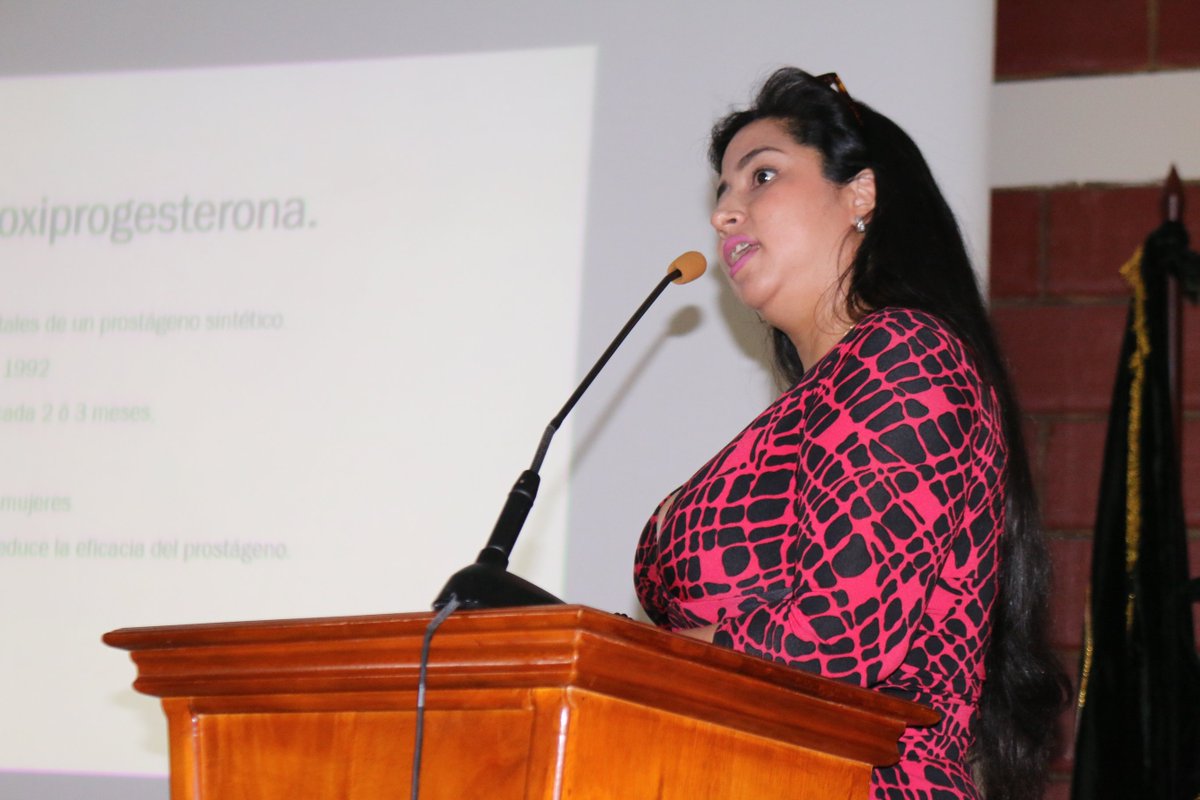 utequevedo's tweet photo. Estudiantes de la Fac. #Agrarias reciben charla sobre "Planificación Familiar", organizada por el Área de Salud #UTEQ
Los temas: Planificación familiar, Prevención de enfermedades de transmisión sexual y Embarazo no deseado
Auspiciado por #CORMIN (Laboratorio farmacéutico Chile) https://t.co/FJkQE7sPnh