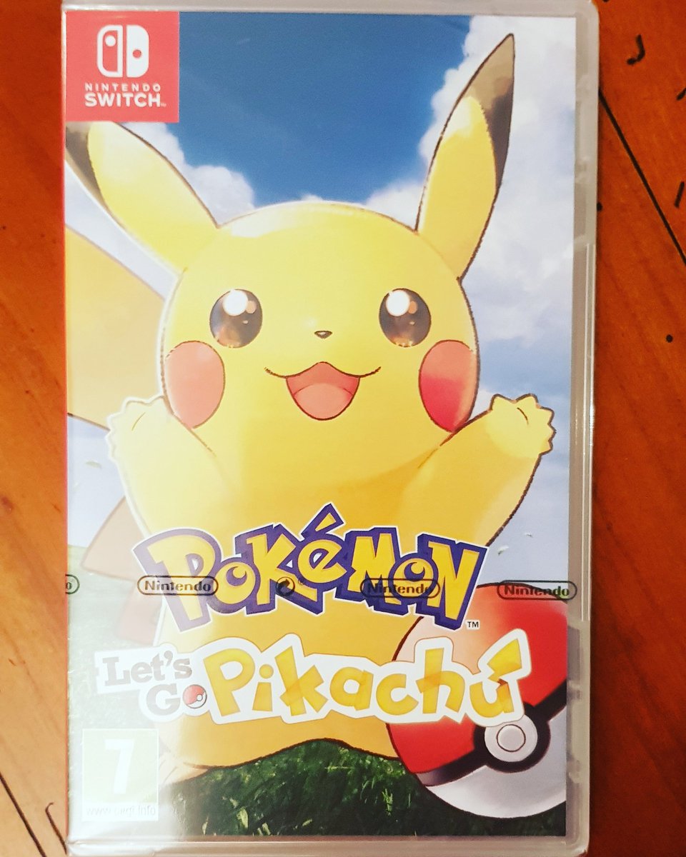 ZebulonsMummy's tweet photo. Le jeu Pokémon est sorti pour les 9 ans de mon Zébulon 🎁 Cadeau évident pour son anniversaire ! #zebulonsmummy #lifestyle #mumblogger #paris #PokemonGO #LetsGoPikachu #Switch #cadeau @NintendoSwitch https://t.co/0N53HCQYxS
