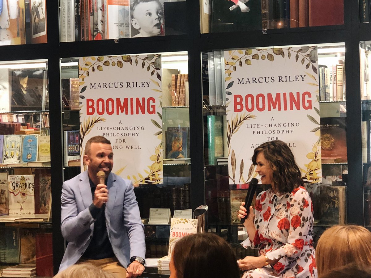 impact_press's tweet photo. What a great night launching Booming! Thanks for joining us @Lisa_Wilkinson and congratulations to @MVR76 🌟 https://t.co/1bUjlxubZk