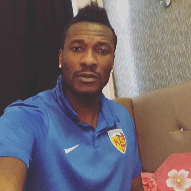 Happy birthday to the captain of the Black Stars , Asamoah Gyan  