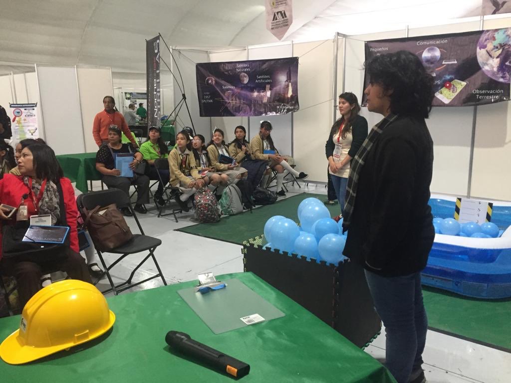 NocheEstrellas's tweet photo. Estamos en la Semana Nacional de Ciencia y Tecnología, vengan a nuestro stand, estaremos del 22 al 26 de noviembre en el Instituto Politécnico Nacional, Zacatelco. #AmirarelCielo #NdE2018 https://t.co/kzYwsO7gUr