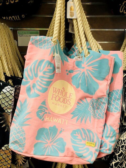 Hawaiine ハワイ在住 毎日更新中 Twitterissa 18 年ホールフーズの冬モデルのエコバック登場 カハラモール店10周年限定エコバックも エコバック 最新情報 18 Ecobag Wholefoods Honolulu ハワイ旅行 ハワイのお土産 サーフボード aloha お勧め T Co