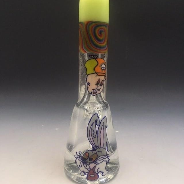 WizardMissile's tweet image. Dosed fudd and melty bugs tube by string beans with my rainbow spiral section. #stringbeansglass #wizardmissile #rainbowfam #wascallywabbit #bhno