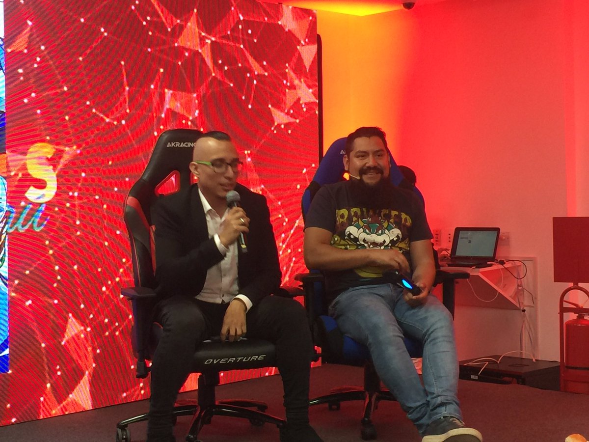 Tecnologia21com's tweet photo. #ElBarbónGamer logró culminar Rockmanx4 en 54 minutos! #ClaroHablaTech. https://t.co/ZZd5Wwk7za
