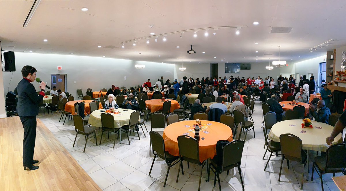thetpchurch's tweet photo. This year’s annual free-to-all TPC Community #Thanksgiving Dinner fed more than 450 people from all across the area and every walk of life. We were even honored to be joined by Takoma Park’s own Mayor @KateforTakoma. #TPCCares #TPCService https://t.co/T5Jqh3oPEp