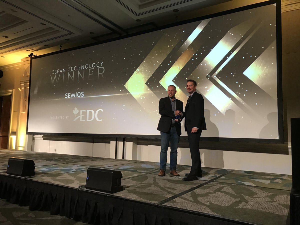 Semios's tweet photo. We're honoured to be surrounded by innovative BC businesses making an impact on a global scale. Congrats everyone! ๐ #BCExport2018
@tractionsm
@alteconline
@Kabam
@DiveShearwater
@AAgriScience
@DynAttractions
#SanGroup
#ScottPhillips
@BIVnews https://t.co/YTBBZwU1I1
