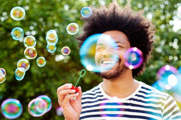 sciam's tweet photo. What happens when people are instructed to be more open to new experiences? https://t.co/Tl5p13pngc (By @sbkaufman) https://t.co/TWcMq7RTDb