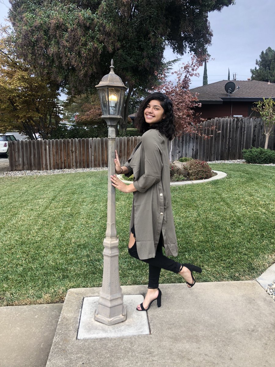 magdddaaaa's tweet photo. omw to grandma’s kitchen ;) https://t.co/2lQhPUir9x