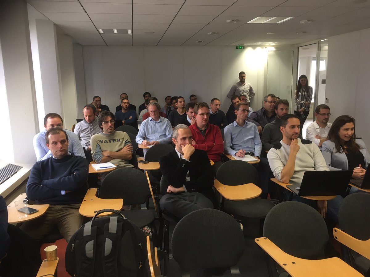 Ce matin avec #Microsoft #lyon et @MUGLyon pour le #TDF TourDeFrance #Data et #AI, <a href="/artsheiko/">Artem</a>, <a href="/LeontievIhor/">Ihor Leontiev</a> et <a href="/vThavo/">Vincent THAVONEKHAM</a> avons expliqué les détails techniques Non confidentiels de la Keynote donnée par <a href="/julwhite/">Julia White</a> durant #msexperiences18