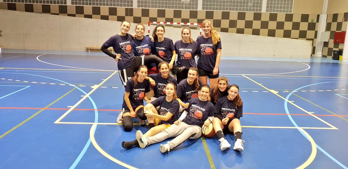 CB SanIgnacio Fem (@sanignaciofem) on Twitter photo Aquí estamos el equipo con las camisetas de nuestro patrocinador <a href="/themotardfamily/">The Motard Family Official</a> el sábado a las 16 jugamos en paula montal!! Os esperamos a todos. Aquí estamos el equipo con las camisetas de nuestro patrocinador <a href="/themotardfamily/">The Motard Family Official</a> el sábado a las 16 jugamos en paula montal!! Os esperamos a todos.
