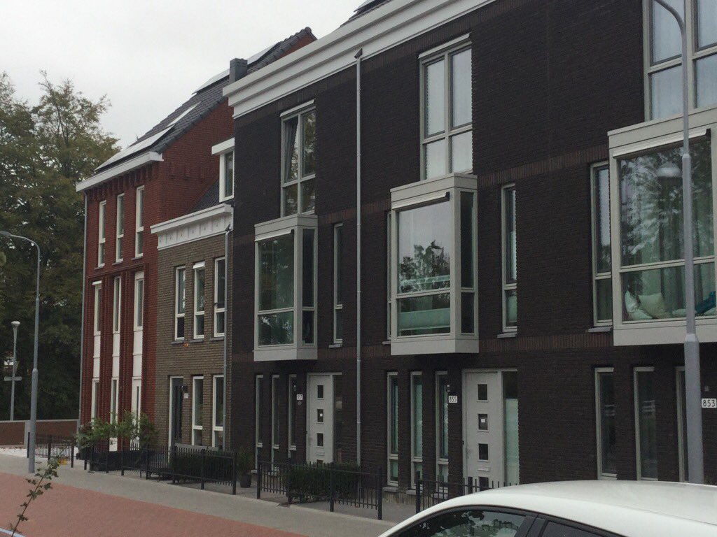 DeBeukErin1's tweet photo. Stadsentree van @Stadspark_Hfdp , voorheen @DuraVermeer huis en @SchenkMakelaars kantoor https://t.co/ox9Q6s230f