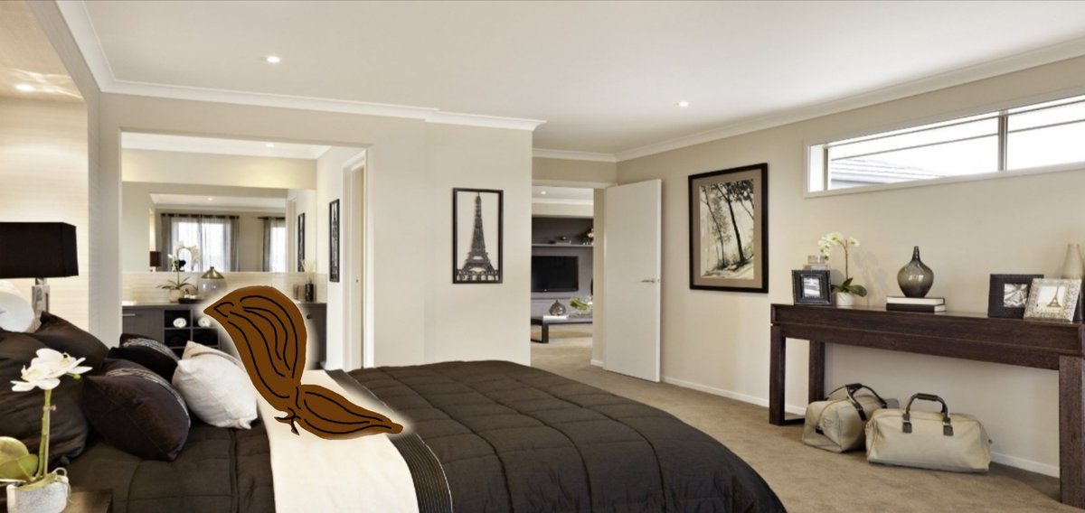 QuiffRick's tweet image. Chilling while @rickastley is taking a shower...ohh downtime ❤️😎 x