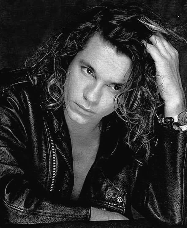 Pip_Unwin's tweet photo. 21yrs since @hutchence died.. WoW, where has that time gone?! #MystifyMe #NeverTearUsApart https://t.co/93cbx4y0EN