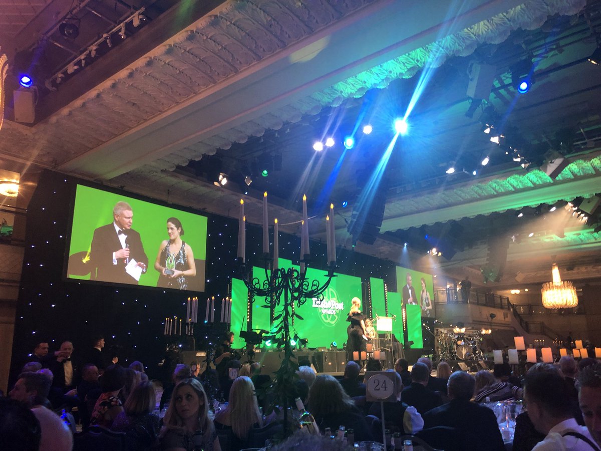 drcatherine_1's tweet photo. An amazing night @IrishPostAwards and the night has only began #theirishpost https://t.co/epb1pgU39y