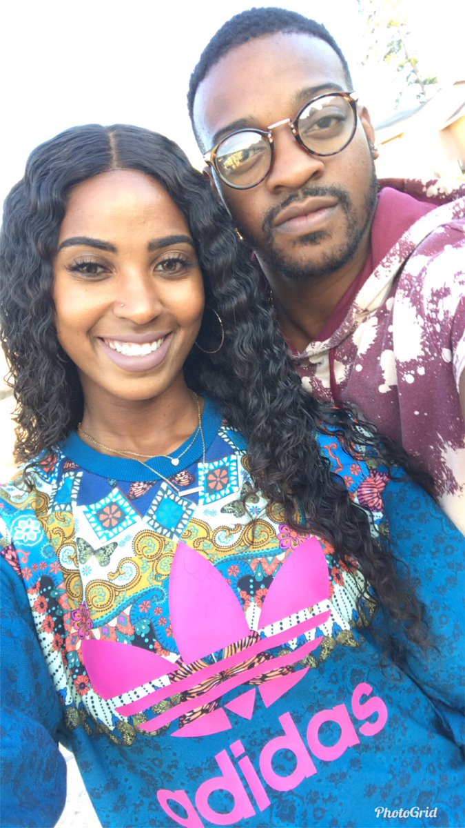 PerishiaJmusic's tweet photo. Our first engaged Thanksgiving! #38Days #PjonesSquared #KeepingUpWithTheJoneses #RoyalJonesWedding #TheJoneses @PeighJones https://t.co/9vHkXQ1gnT