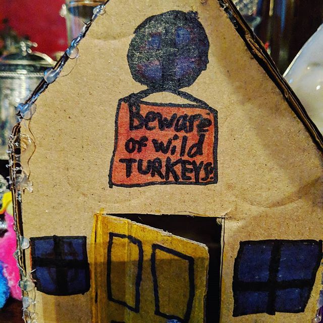 mwdelta12's tweet photo. From the mouths of little cousins "Beware of Wild Turkey"

#happythanksgivng https://t.co/KRKZ9eXYqT https://t.co/uE0zhEp2PC