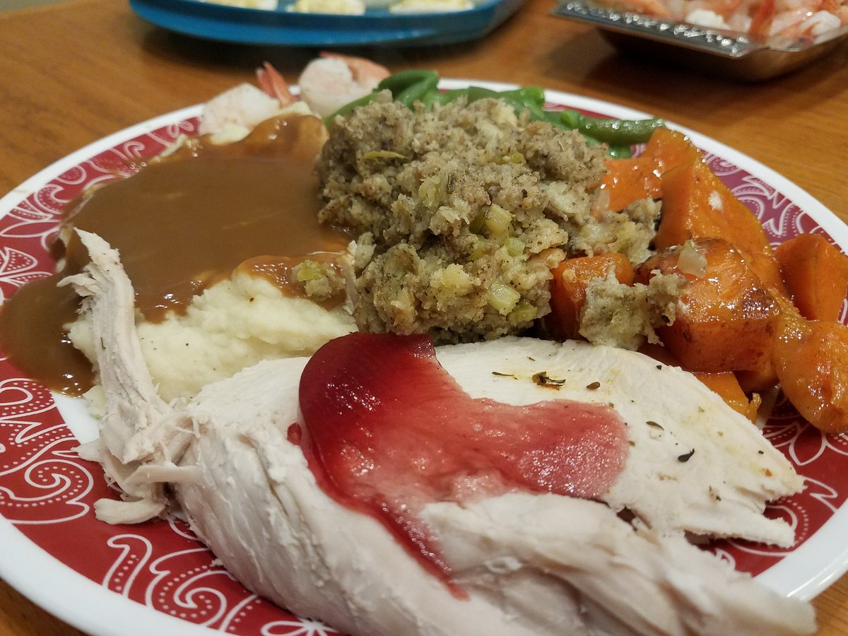 Tori683's tweet photo. From my family to yours, Happy Thanksgiving..may your day be blessed and your memories be good.#unstoppable4422 https://t.co/rNy1Gn2fNN