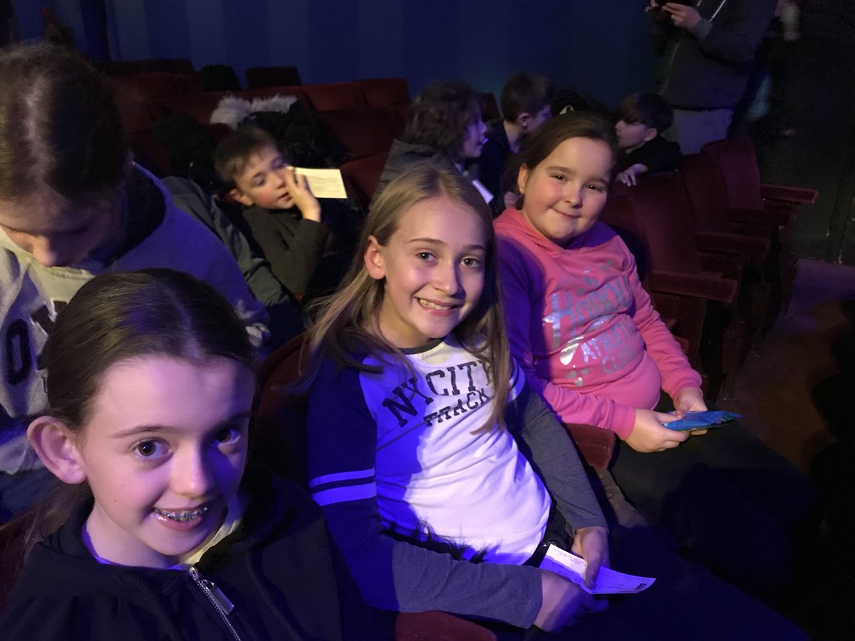 HeidiJackson16's tweet photo. What an amazing day with yr 6 @MawdesleyPeters so we’ve watched new legislations being discussed in the House of Commons and the House of Lords missing Theresa May on Brexit by about half an hour. The Rainforest Cafe for tea and then Matilda, which was totally Amazing. https://t.co/8s3ZTjr8r1