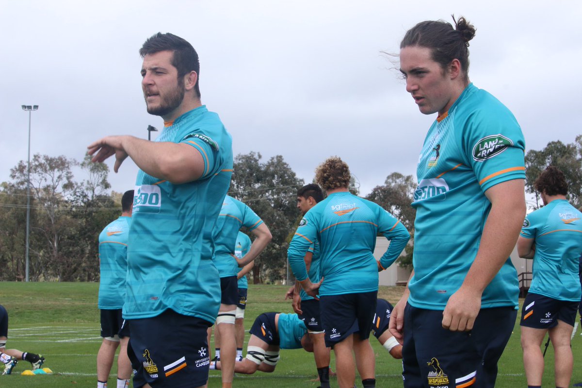 BrumbiesRugby's tweet photo. The master and the apprentices! 🐷’s doing scrum integrity this morning! #HappyAsAPigIn .... https://t.co/M9Wo78gu6i