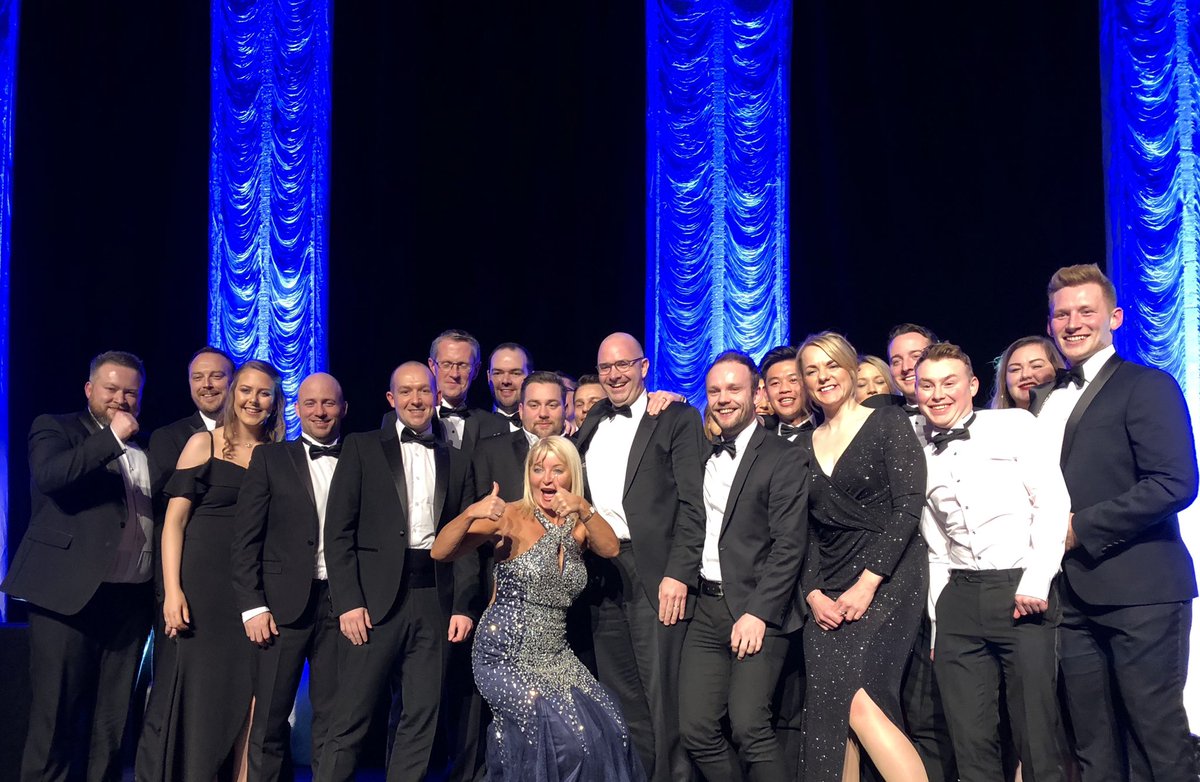 SineadCarville's tweet photo. So proud of @FinTrU tonight. WINNERS of Company of the Year, Fast Growth &amp; Highly Commended for Employer of the Year #BEFTA18 #SquadGoals https://t.co/9htPz1lpTu