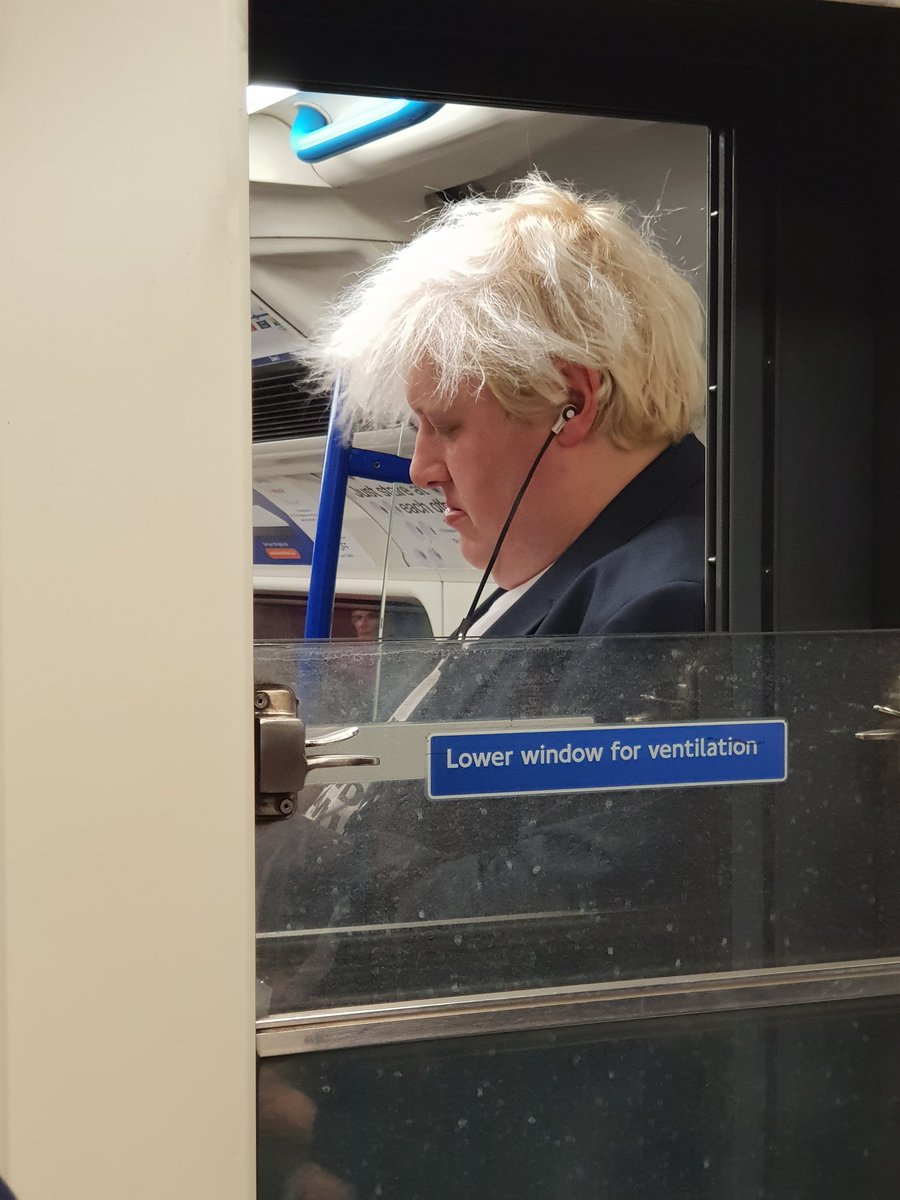 Hiitsconnie's tweet photo. @butterdrips @WithnailsGhost @WithnailBrum @KolinWood78 @M_H_Withnail Think I saw his brother and/or hair inspiration the other day... 👀 https://t.co/BdpLhfILVf