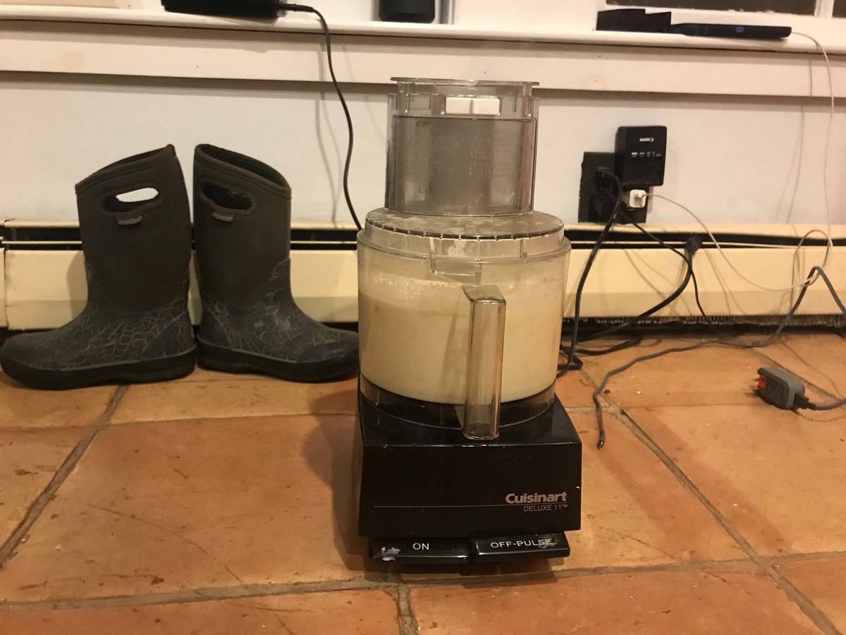 BenMcCanna's tweet photo. When counter space is exceedingly, unforgivably sparse. #cottageproblems #maineproblems #whipped potatoes #thanksgiving2018 https://t.co/Mrz0sCZRRM