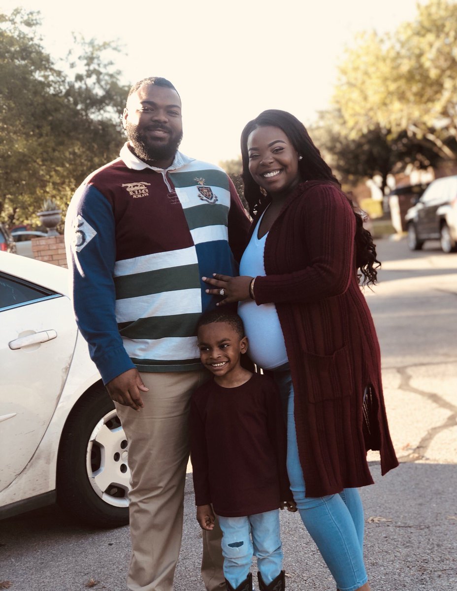 Deelissshes's tweet photo. Happy Thanksgiving from the Rector family π #soontobe4 πΆπΎπ https://t.co/sHYDkUBF6W