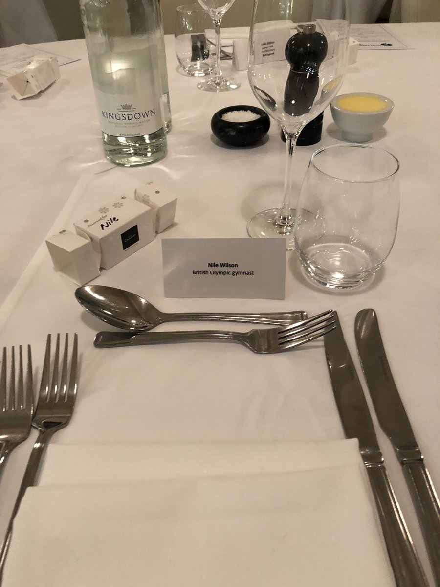 Inkster_sport's tweet photo. π΅π» (Over-age) #wilsonator and proud. #Notthetargetdemographic. Another fine evening @SportIndustry Private Dining Club. @Nickbeyond @NileMW https://t.co/2996qkEQbm