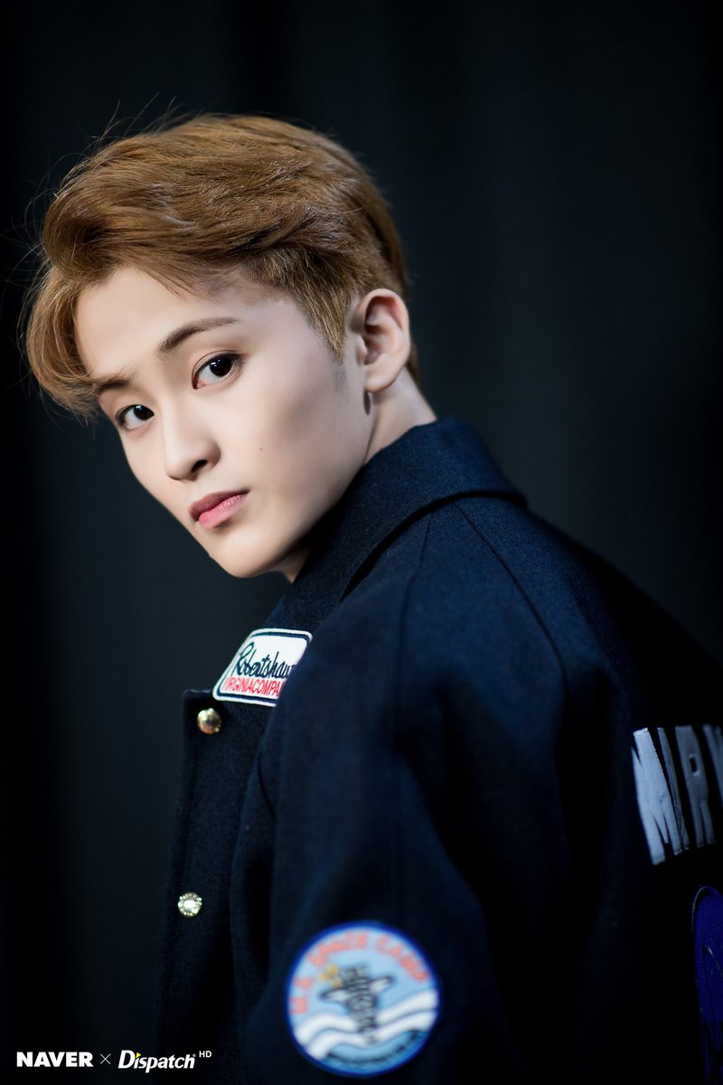 MarkLee_Bar's tweet photo. #마크 #NCT #MARK 
181123 NAVER×Dispatch update https://t.co/FLmATbM92C