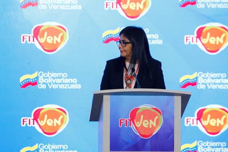 “Venezuela es un país orgullo en materia de turismo y en Fitven patentamos el avance del motor del turismo” dijo vicepresidenta Rodríguez  bit.ly/2ziBoLm 

#FitvenMotorEconómico