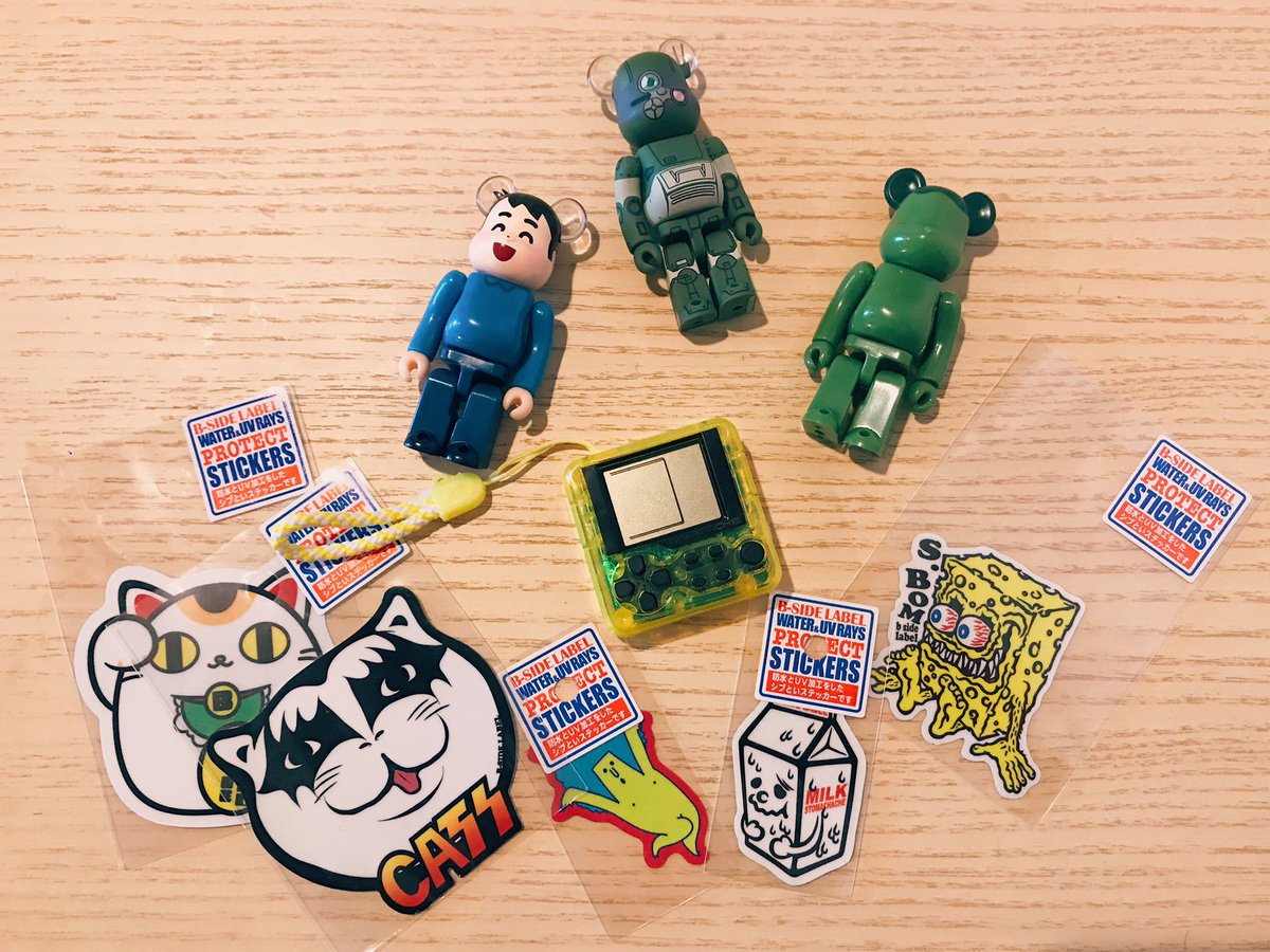 kat_dj's tweet photo. Yup, I collect weird things. π€‘ #bearbrick #toys #bsidelabel #stickers #minigameconsole #minigameboy #japan https://t.co/81b5gz8kHK