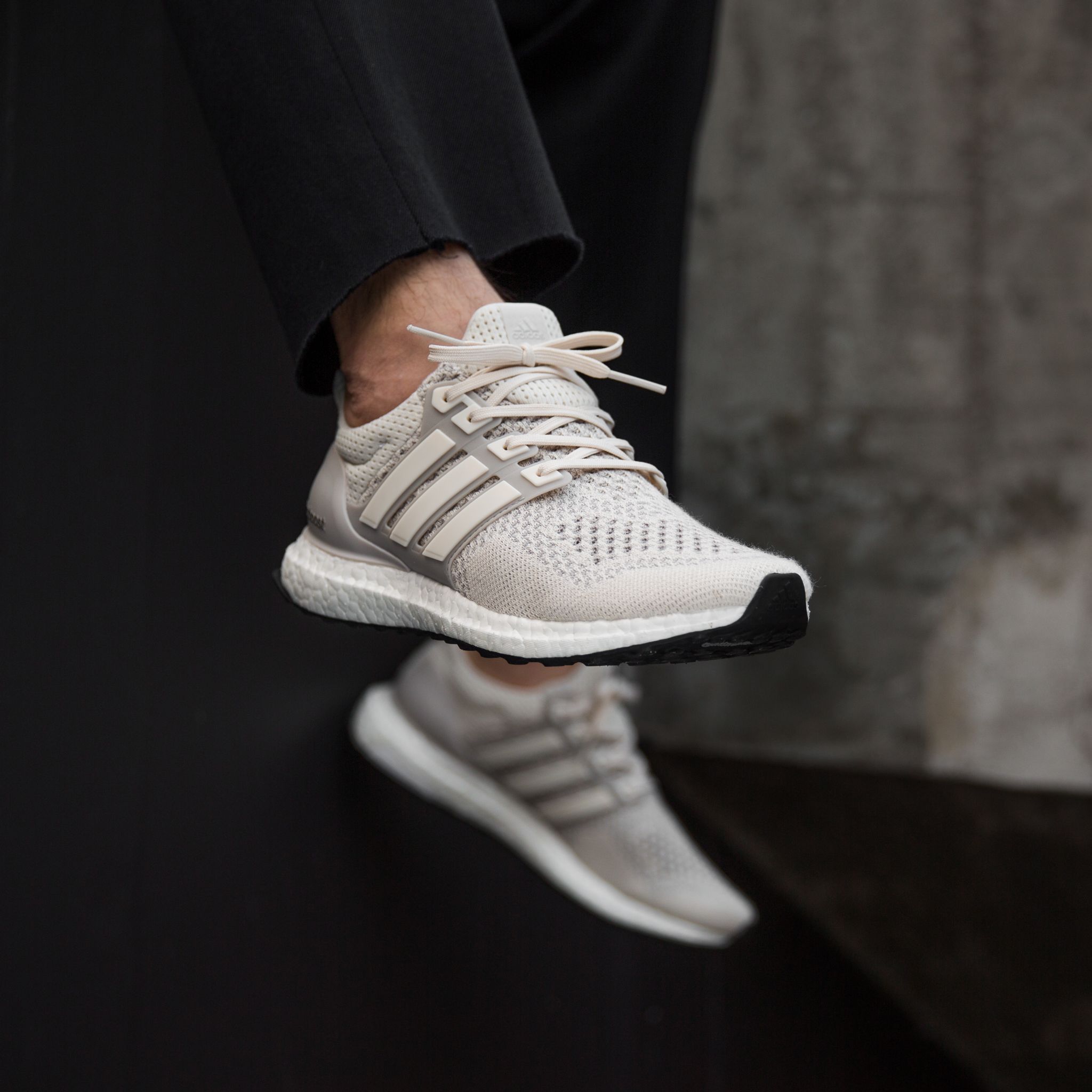 Cream ultra boost 1.0 deals