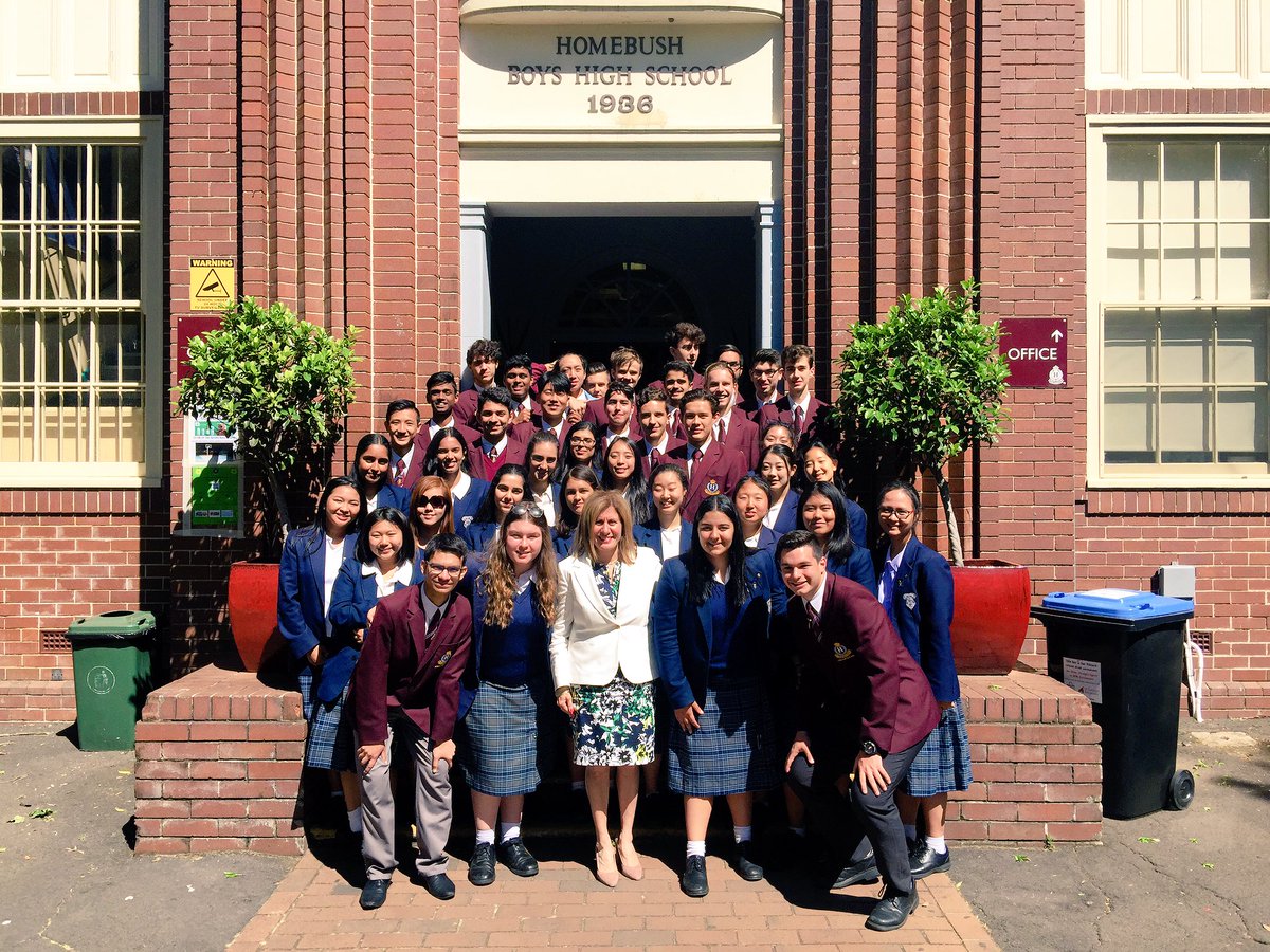 Jess_Hartanto's tweet photo. Well done to the @homebushbhs students and staff for taking a stand to prevent violence against women at the school assembly today. Thank you for inviting the @StrathfieldGHS prefects to your wonderful assembly. @annapaleo @SyariefAchmad87 @SydneyZonta https://t.co/ah2fnL4ynM