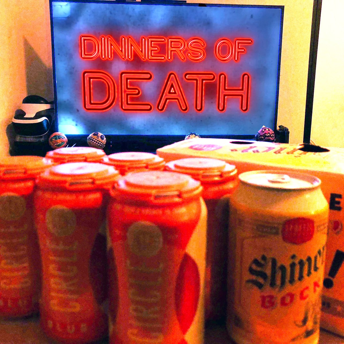TheGravetalk's tweet photo. Ready to go! What are you drinking? #TheLastDriveIn #DinnersofDeath @therealjoebob @kinky_horror @shudder #shudder #shiner #CircleBrewing #Texasbeer #DriveinMutants https://t.co/D3Ms29sKRH