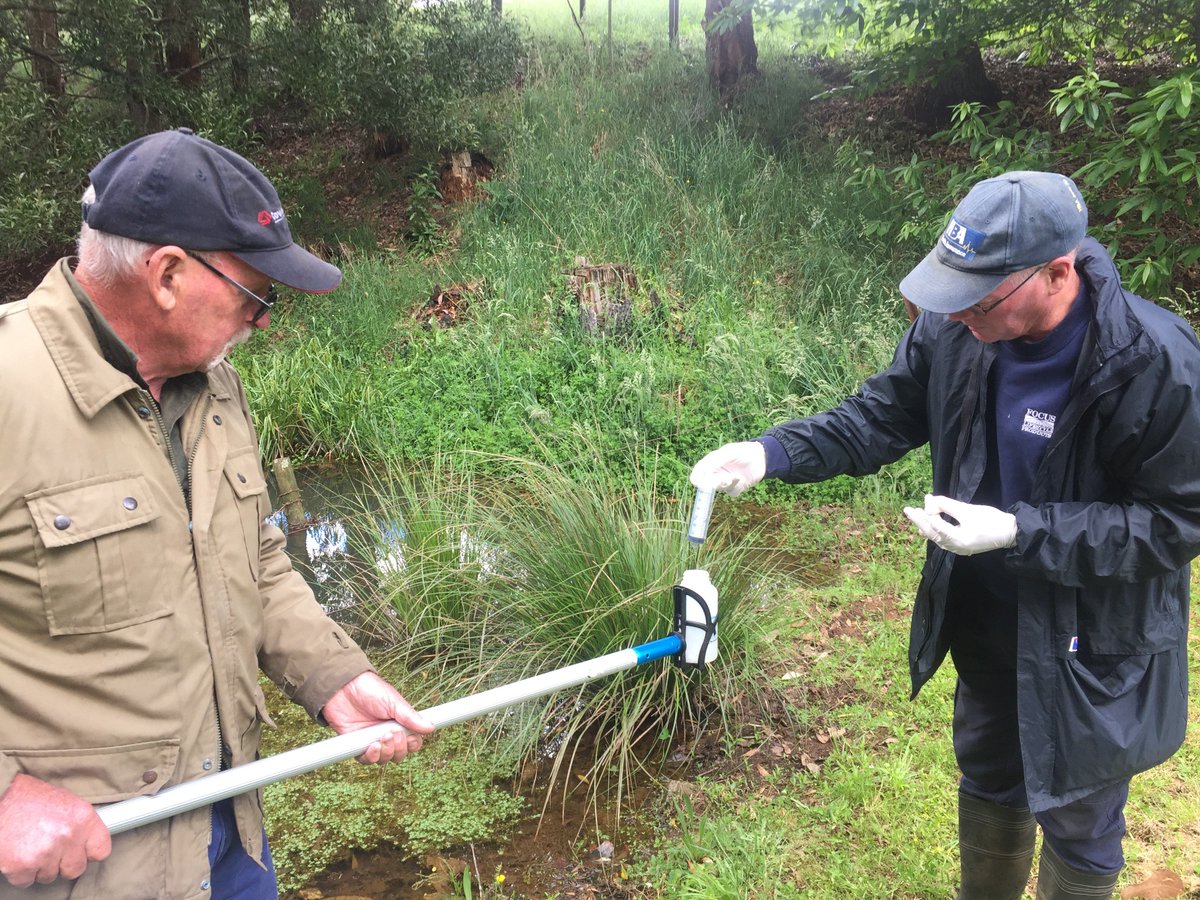 enviro_DNA's tweet photo. 16 farm dams in west Gippsland got some extra attention yesterday from a bunch of farmers &amp; locals taking #eDNA samples to detect wildlife. Dams can provide important support for biodiversity in agri landscapes #citizenscience @AusLandcare @landcarevic @WPCLNLandcare @CitSciOZ https://t.co/SLFG1RfcBG