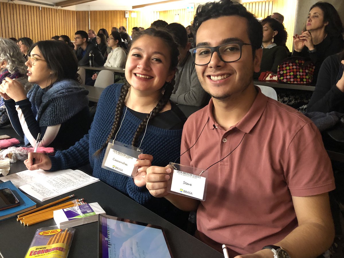 uoftspanport's tweet photo. This is part of the fantastic team who brought to you tonight’s event. BRASA, it has been wonderful working with you! #lasuoft #brazil #nextgeneration https://t.co/RaQexFLleB