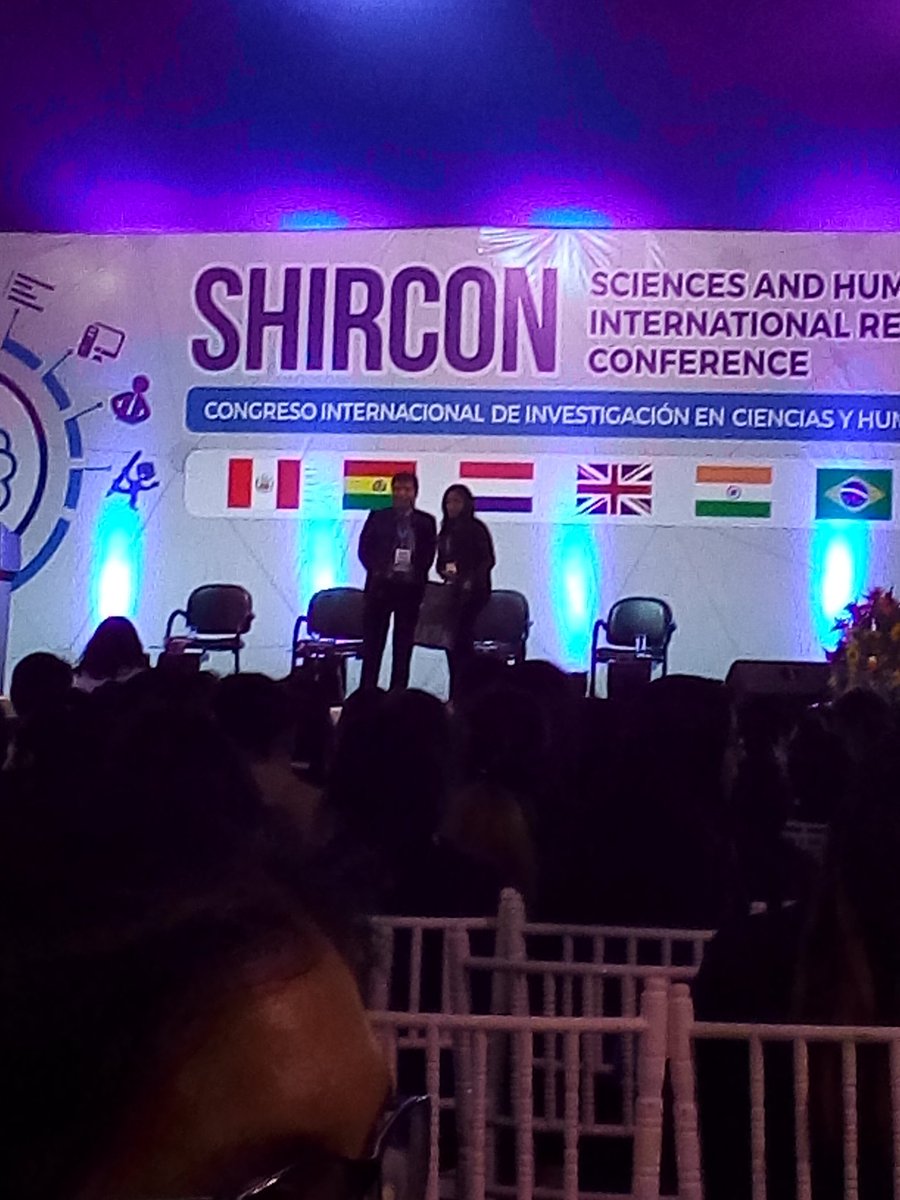 abcdeKNJ's tweet photo. @IngridLzaro1
#SHIRCON2018 @uchperu https://t.co/aFhaYC07Kc