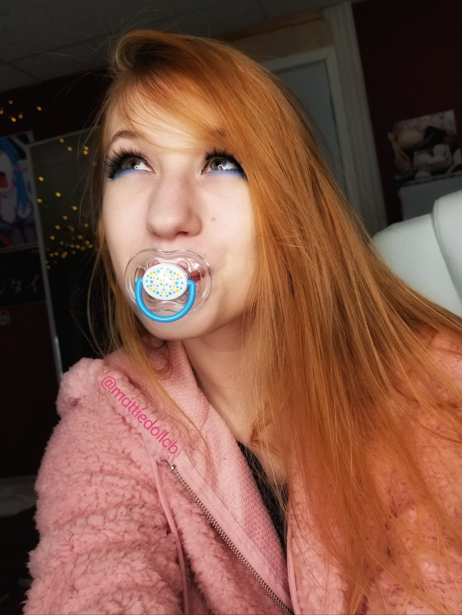 MattieDoll 🌸 on Twitter: "I was gifted a nookie and I'm into it. ☺…