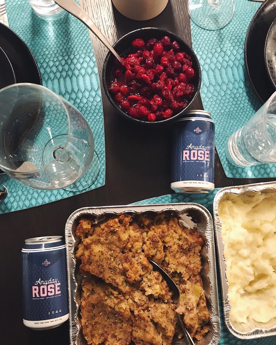 Anyday_Rose's tweet photo. Football, Food, Rosé...Repeat https://t.co/aCOA7XxbQx