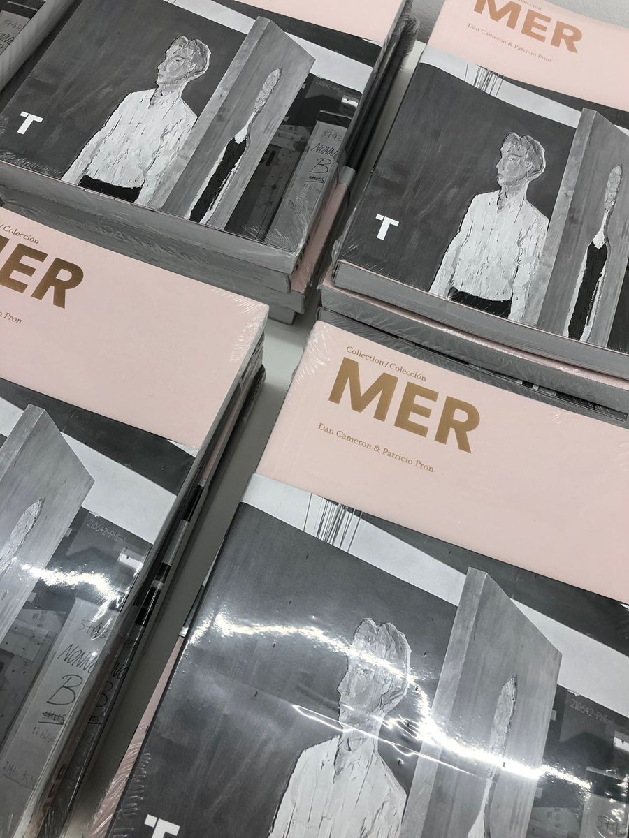 queBeis's tweet image. Ayer se presentó en la Galería @epaciominimo el Libro de la colección #Mer (@EditorialTurner), del que habamos en el número #9 de #BEIS, que también se presentró durante este evento. ¡Y con este ya van #9! #arte #periodismo