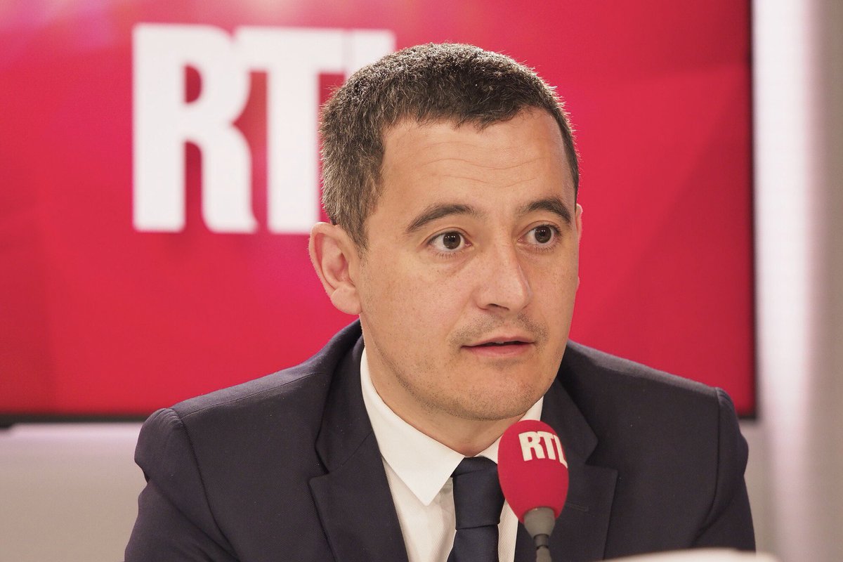 EnModeMacaron's tweet photo. C’EST UNE BLAGUE⁉️
Voulant montrer qu'il compatit avec les Gilets Jaunes, le ministre Gérald Darmanin se plaint qu'on ne puisse pas dîner à Paris à moins de 100€ par personne et même difficile de faire moins de 200€! Difficile d’être plus déconnecté de la vie du Français moyen! https://t.co/wLzTdGxtAk