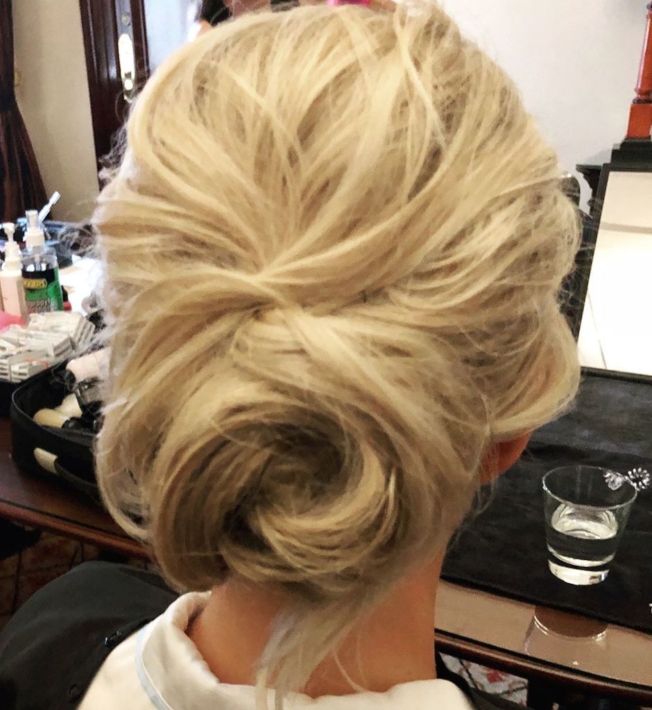 fronishair's tweet photo. #hair by #fronishair #fronishairbridal  #weddinghair #brisbanebridalhair #bridalhairbrisbane #weddinghairstyles #bridalhairstyles https://t.co/3F7pxzRm0x https://t.co/etaFk1MevM