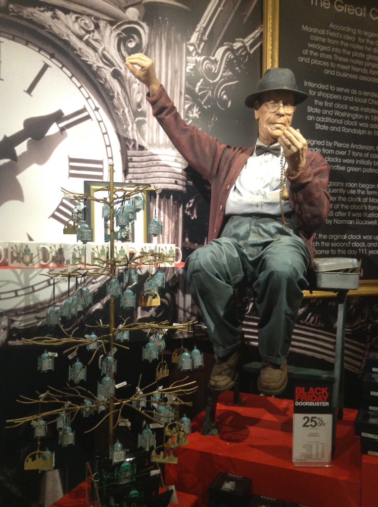 lmiles179's tweet image. The #WalnutRoom at #Macys. 🎄😍 #Chicago✨